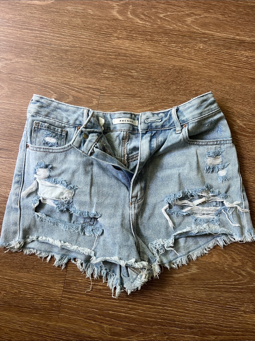 PacSun Light Wash Distressed Frayed Hem Jean Shorts